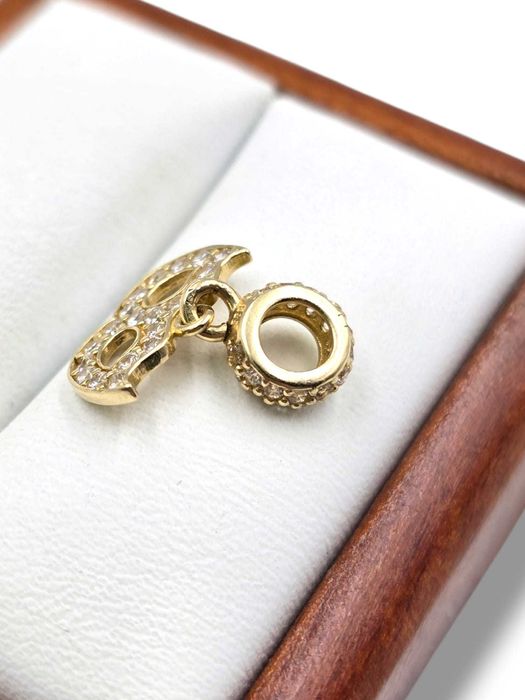 NOWY! Złoty charms 585 z cyrkoniami i maską