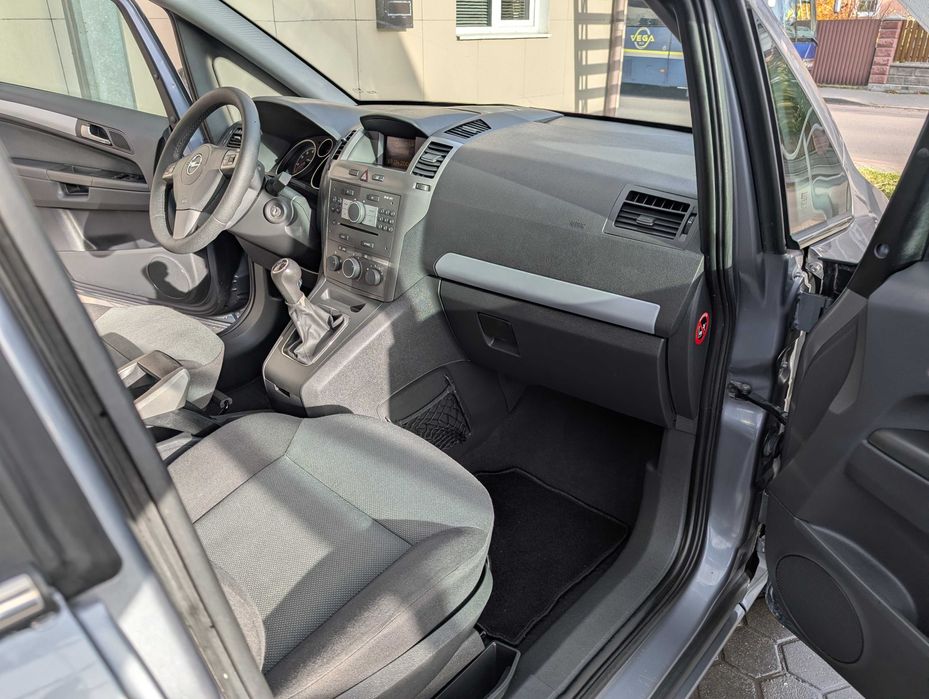 Свіжопригнаний Opel Zafira (зі Швейцарії), 176тис оригінальний пробіг