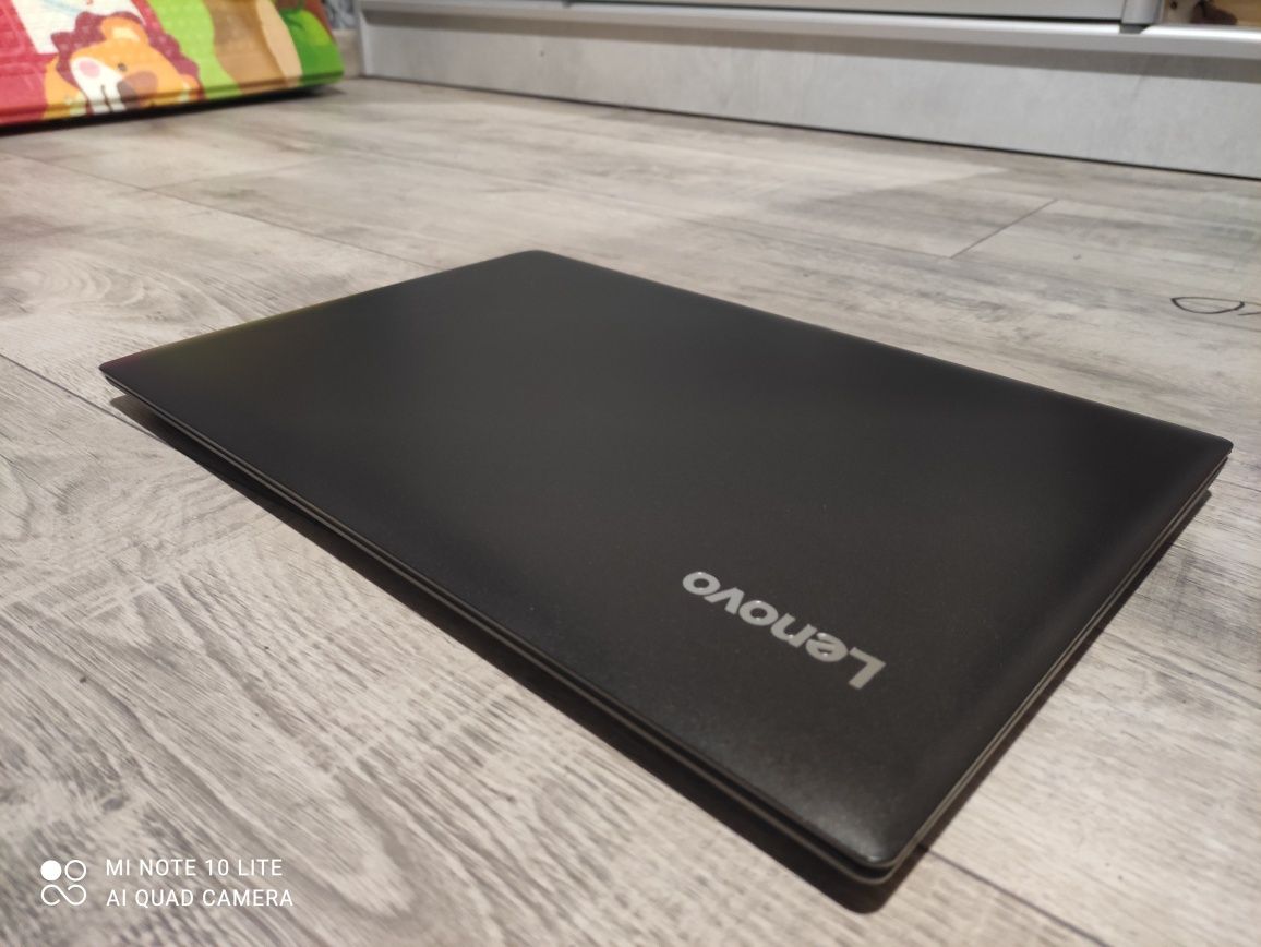 Ноутбук lenovo 330-15 Intel i7 8650U 4/8 DDR4 HDD500 RADEON 530