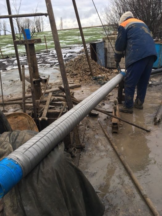 Буріння свердловин під воду! Різного діаметру!