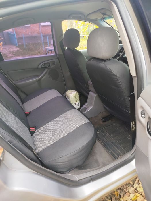 Продам Ford Focus 2001, автомат ,газ/бензин 2.0