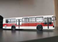 Model autobusu Jelcz pr100 kultowe autobusy PRL skala 1:72