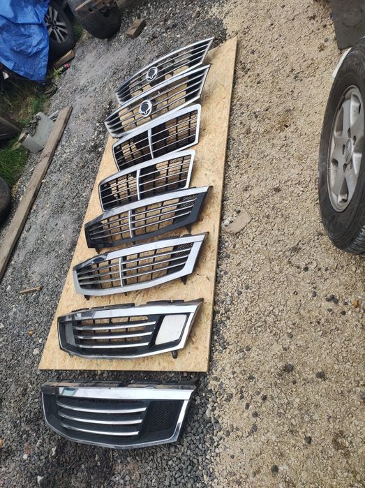 Решітка решотка радіатора санг йонг ssangyong rexton 1 2 3 W рекстон