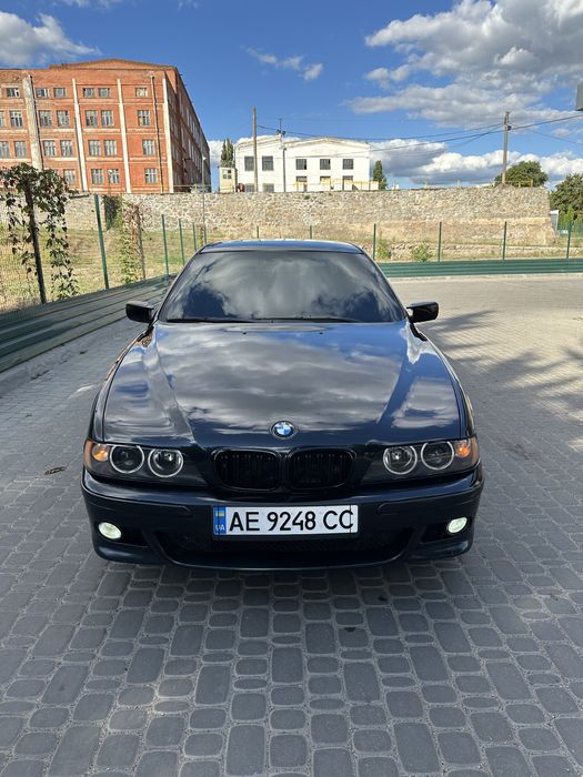 Bmw e39 3.5 v8 автомат