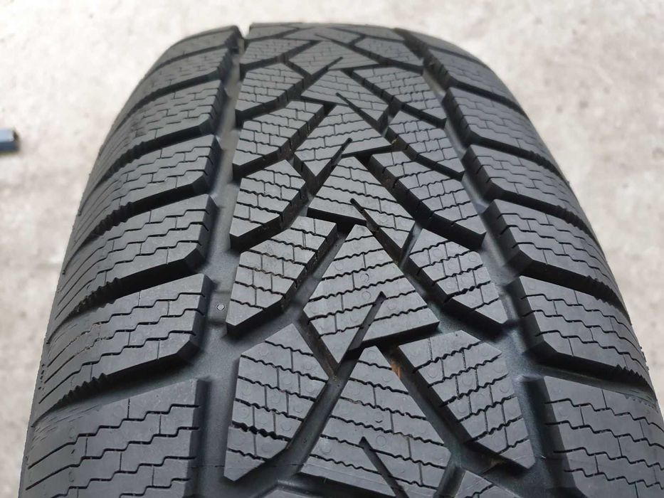 2x Uniroyal Winter Expert  185/65r15  8mm Jak nowe