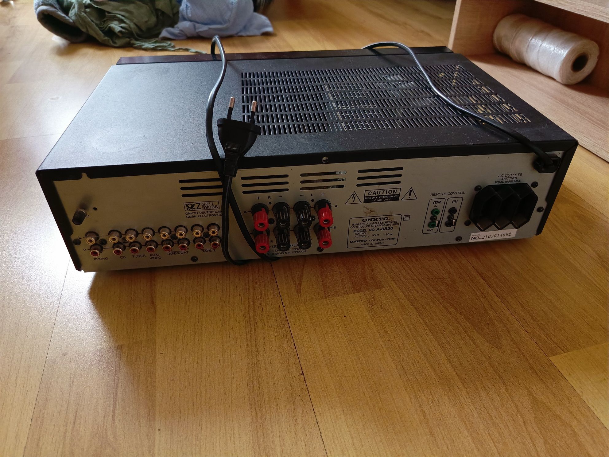 Wzmacniacz Onkyo A 8830