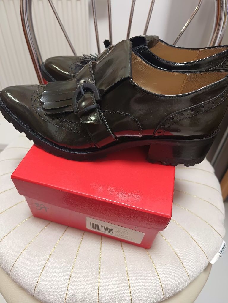 Buty damskie mokasyny