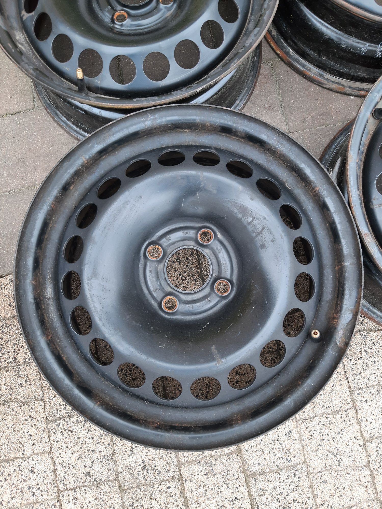 Felgi 15 Opel 4x100 6J et39
