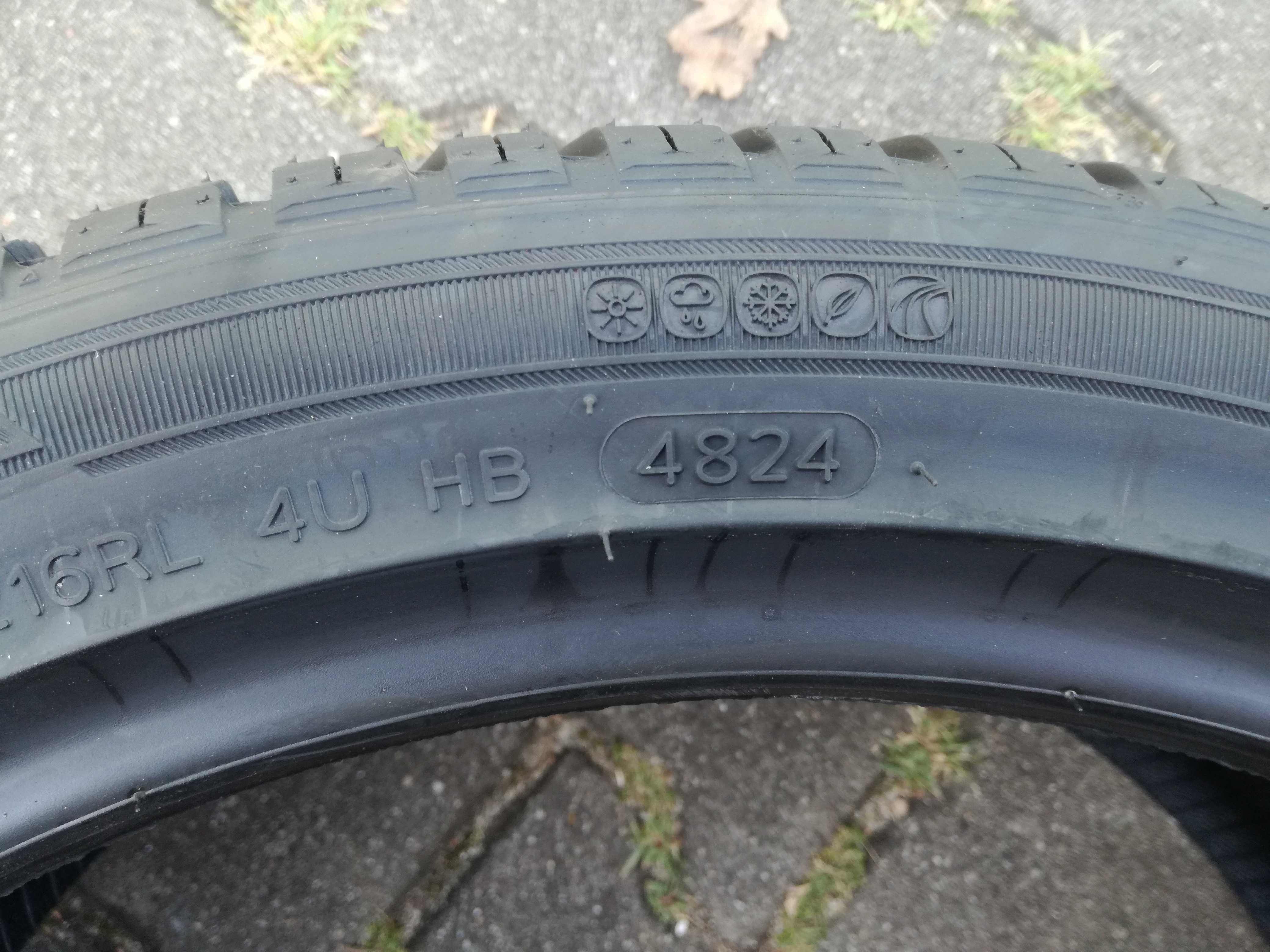 225/40R18 92Y Hankook Kinergy 4S 2H750 XL MFS opony całoroczne komplet