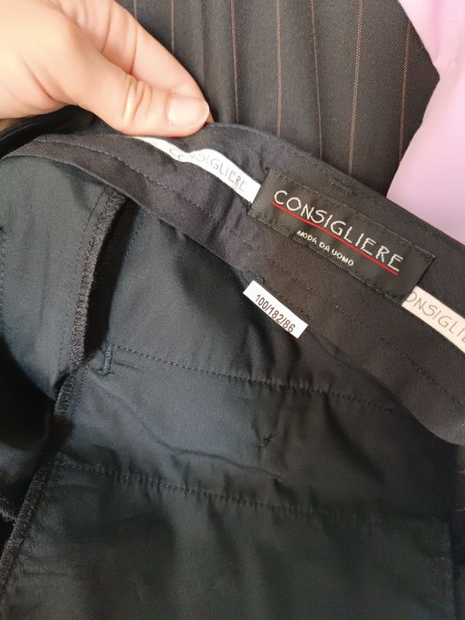 Garnitur męski brązowy w paski - r. 182/100/86 + koszula i krawaty