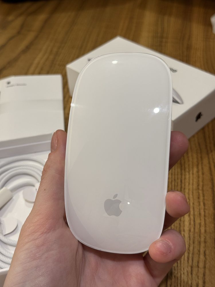 Миша Apple Magic Mouse Wireless (MK2E3ZM/A)