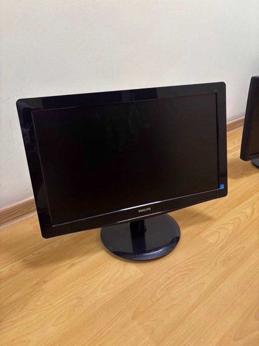 Продам б/у монітори (робочі, різні моделі) від 180 грн!