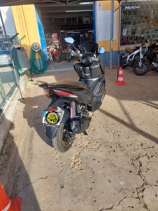 Scooter Zontes 350-D