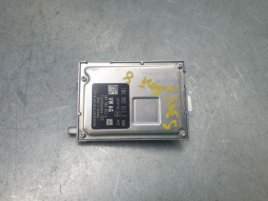 Câmera frontal VOLKSWAGEN Golf VIII Variant (CG5)