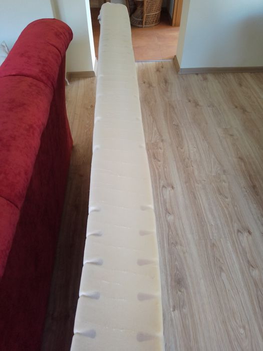 Pianka od materaca. 200x 90 cm. Stan bdb. bez pokrowca..