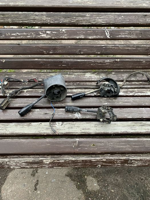 Продам подрулевой переключатель мерседес 124; 190 W-201