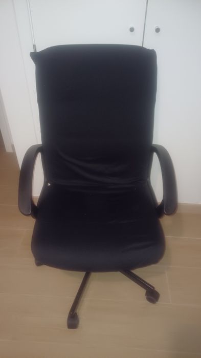 Cadeira escritorio com capa altura ajustável
