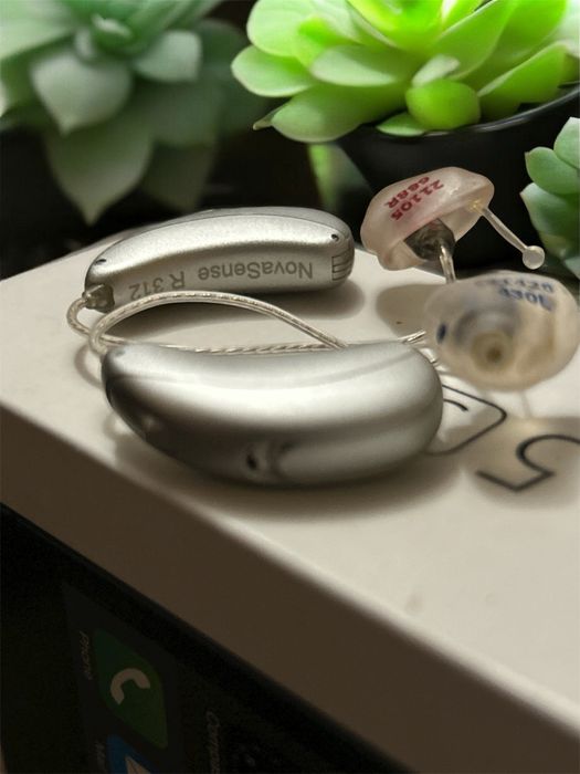 Вау! Комплект слухових апаратів unitron(Nova Sens r312)+uDirect3+uTv3