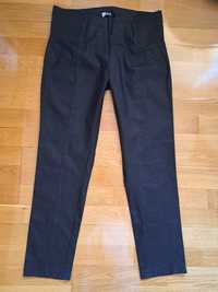 Czarne proste woskowane spodnie bez zapięcia  r. 42