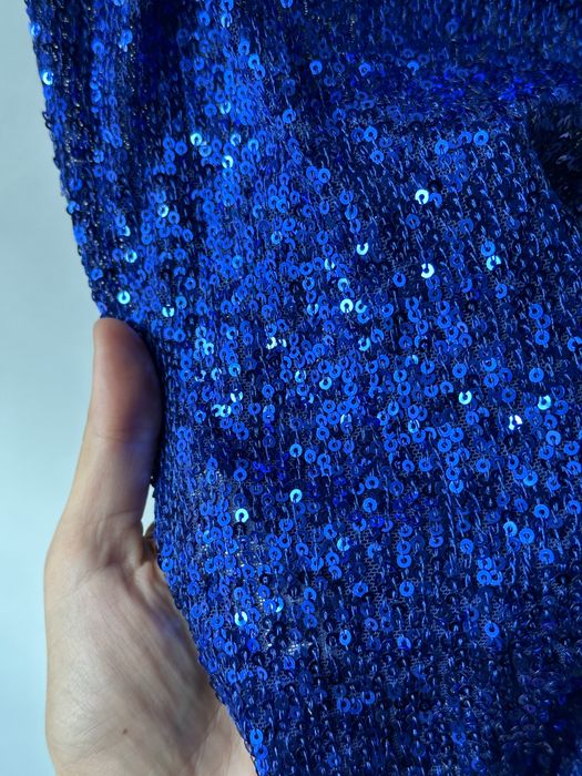 Новий топ з паєтками від River Island