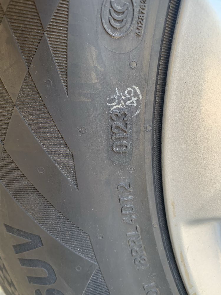 Продам автошины  новые