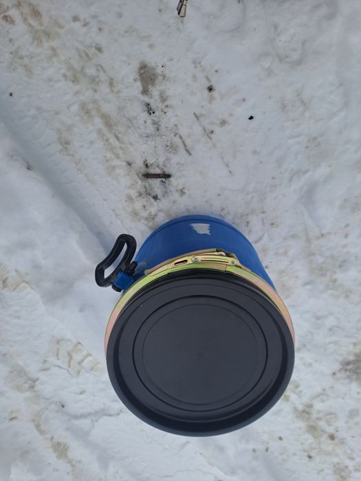 Beczaka  200l  + wieko + obejma sred 48 Wys 96