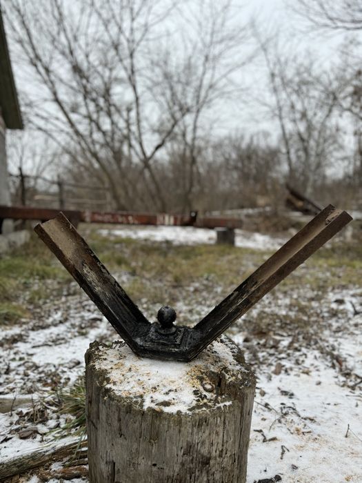 Крепление для цилиндра на прицеп 2ПТС4