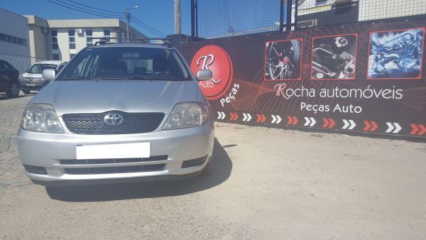 Para Peças Toyota Corolla Três Volumes (_E12_)