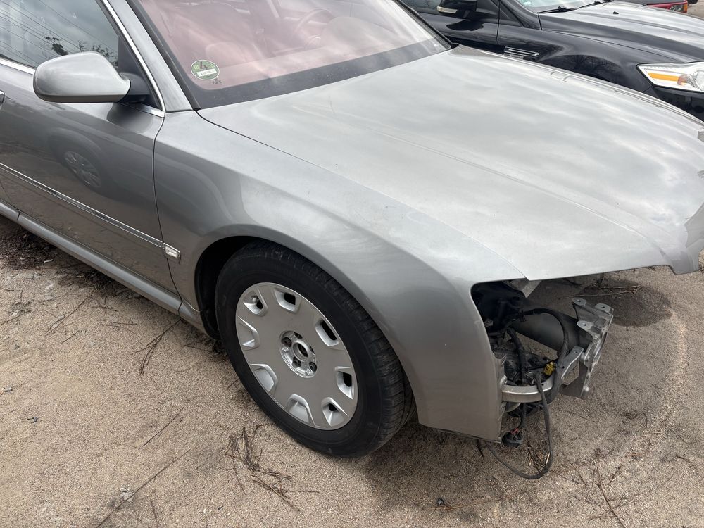 Audi A8 D3 błotnik L P