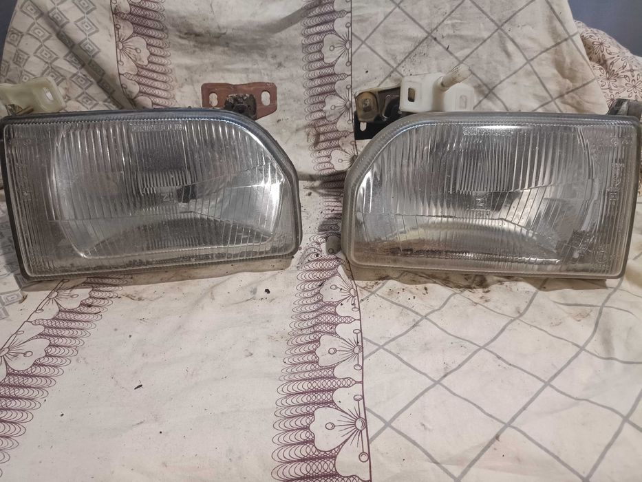 Фара передня форд ескорт мк4 Оріон передні фари ford escort Orion mk4
