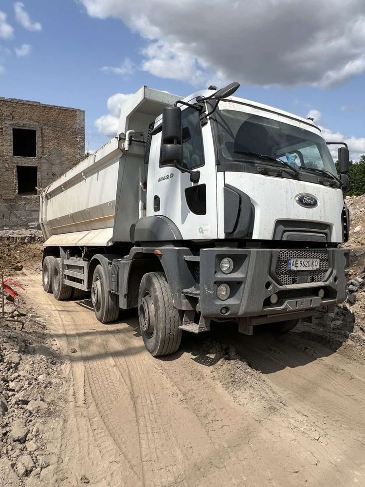 оренда самоскидів Ford Cargo