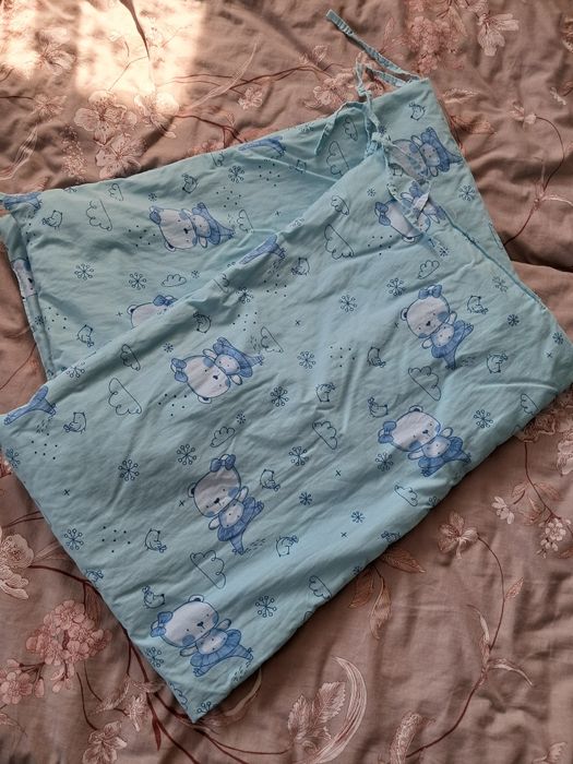 Борттки в дитяче ліжко