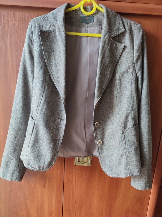 Marynarka krótka brązowa R. 36