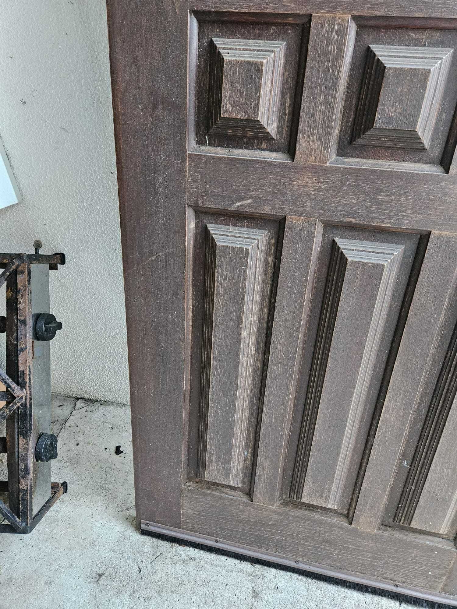 Porta de Madeira - Perfeita para renovar