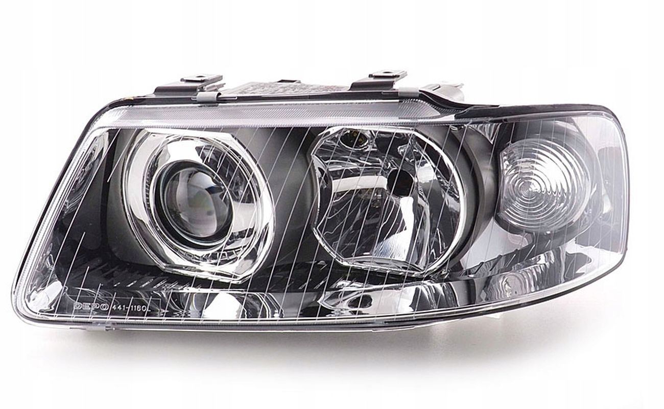 Audi A3/00-03 reflektor reflektory lampy L+p Depo