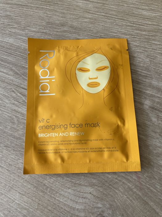 Rodial Vit C Platynowa Maska Nadająca Blasku