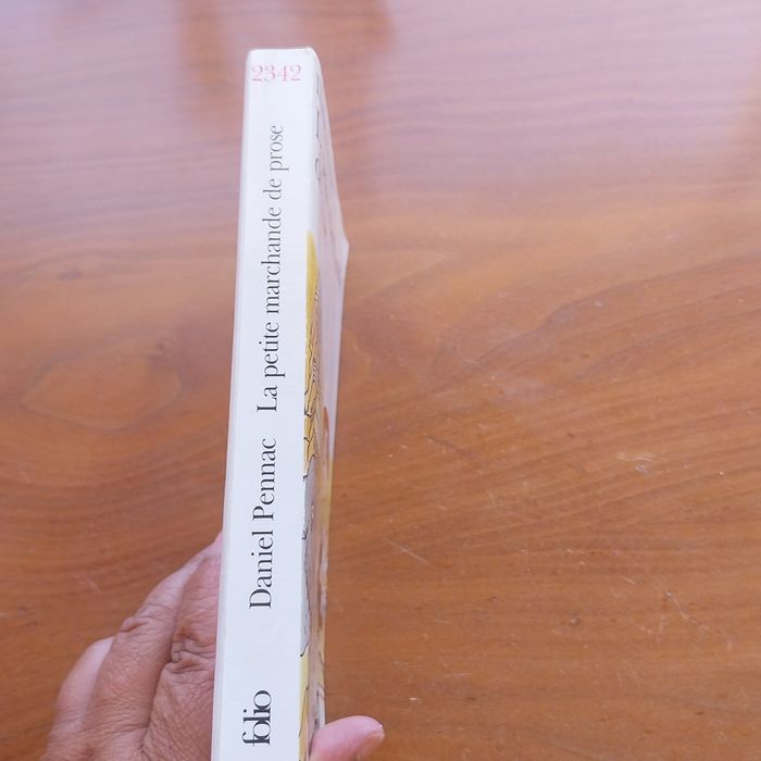 La petite marchande de prose. Portes incluídos.