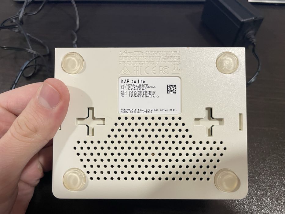Маршрутиризатор/роутер MikroTik RB952Ui-5ac2nD