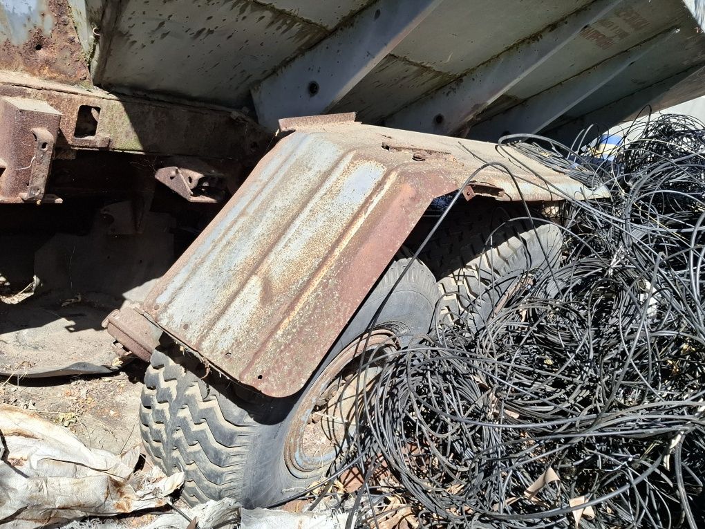 Причеп для добрив