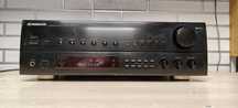 Amplituner PIONEER SX-403. Stereo