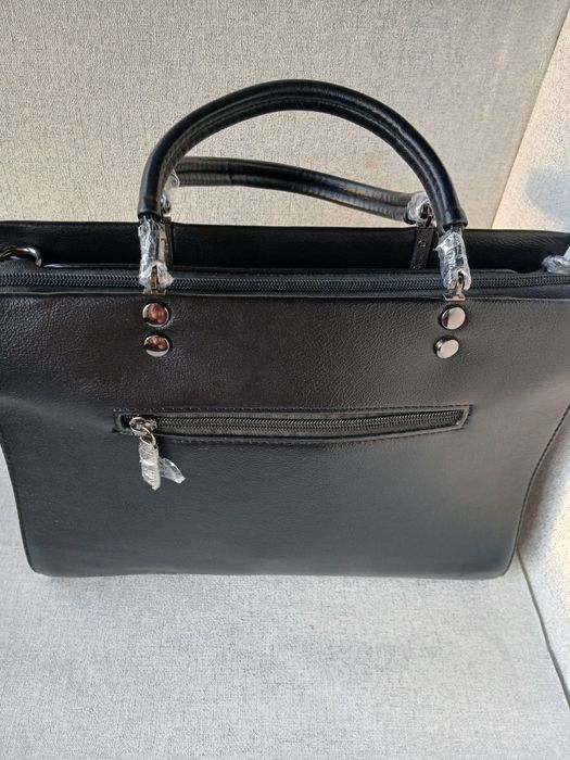 Нова жіноча сумка