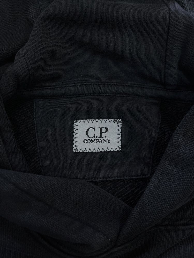 Худі С.Р. Company