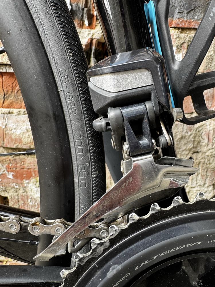 Шосейний аеро велосипед OLMO Gepin 4.0 Di2