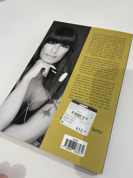 Livro maquilhagem Inês Franco