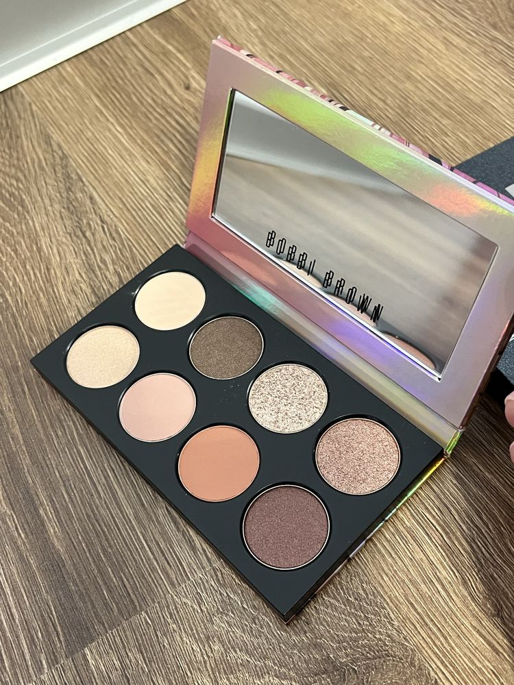 Косметика Bobbi Brown   Lancome тіні ,помади,румяни,