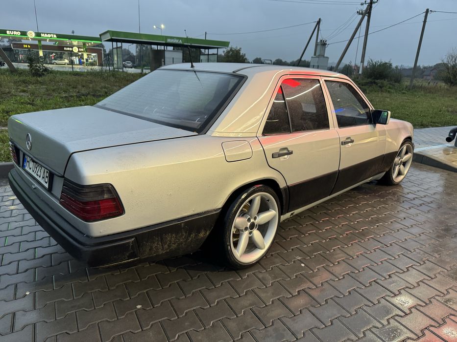 W124 ослужеге , багато всього зроблено