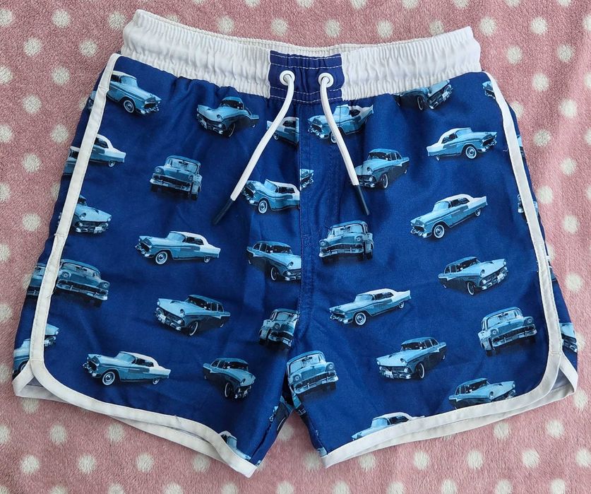 Niebieskie spodenki szorty kąpielowe kąpielówki 116 F&F auta samochody