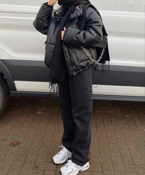 Casaco acolchoado efeito pele da Stradivarius