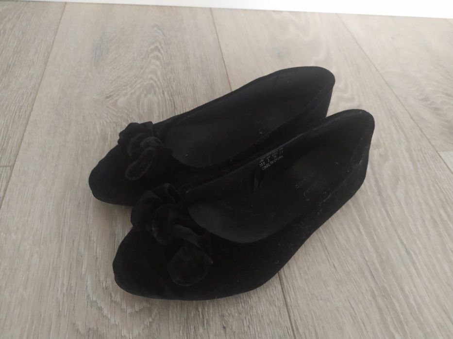 Eleganckie buty z zamszu