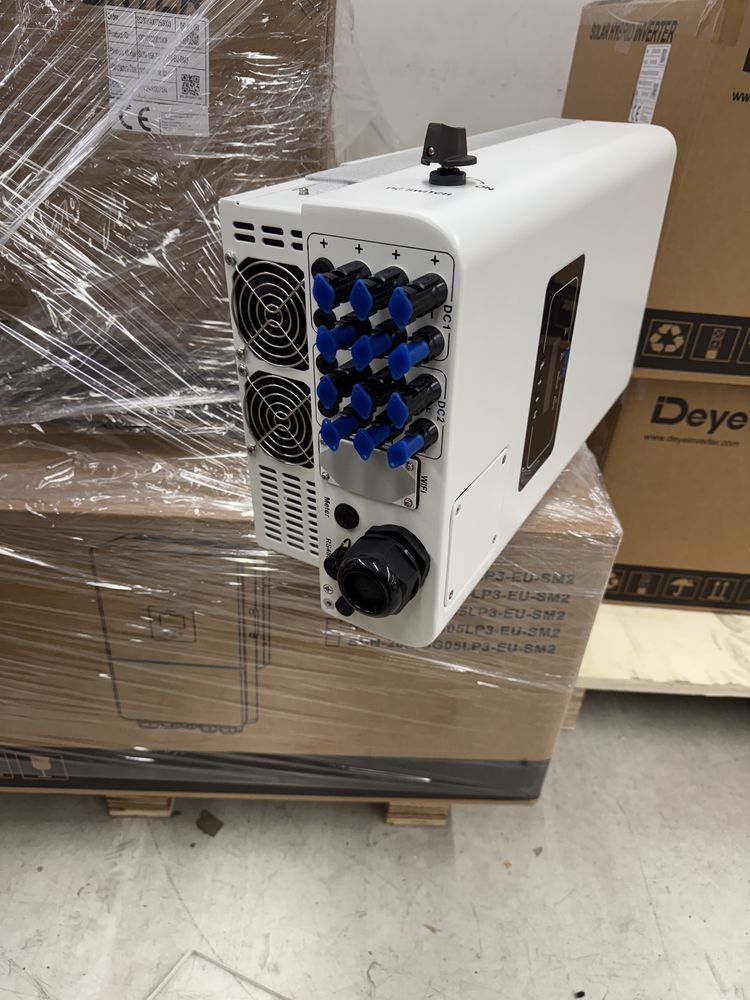 Інвертор Deye MUST 5 кВт. -400 евро/Deye SUN-16K-SG05LP3-EU — 1950€